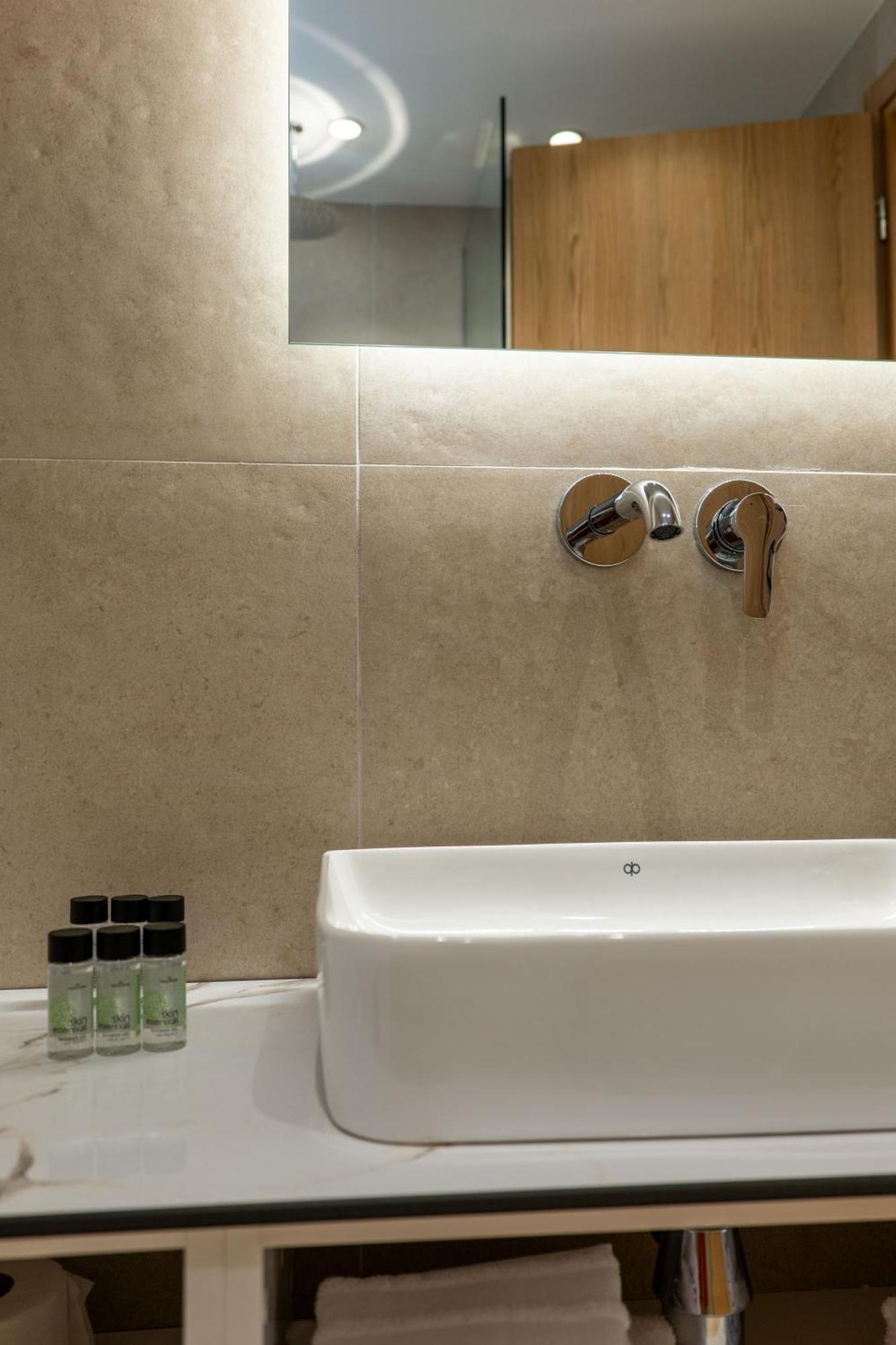 Austin Boutique Hotel Саранда Экстерьер фото
