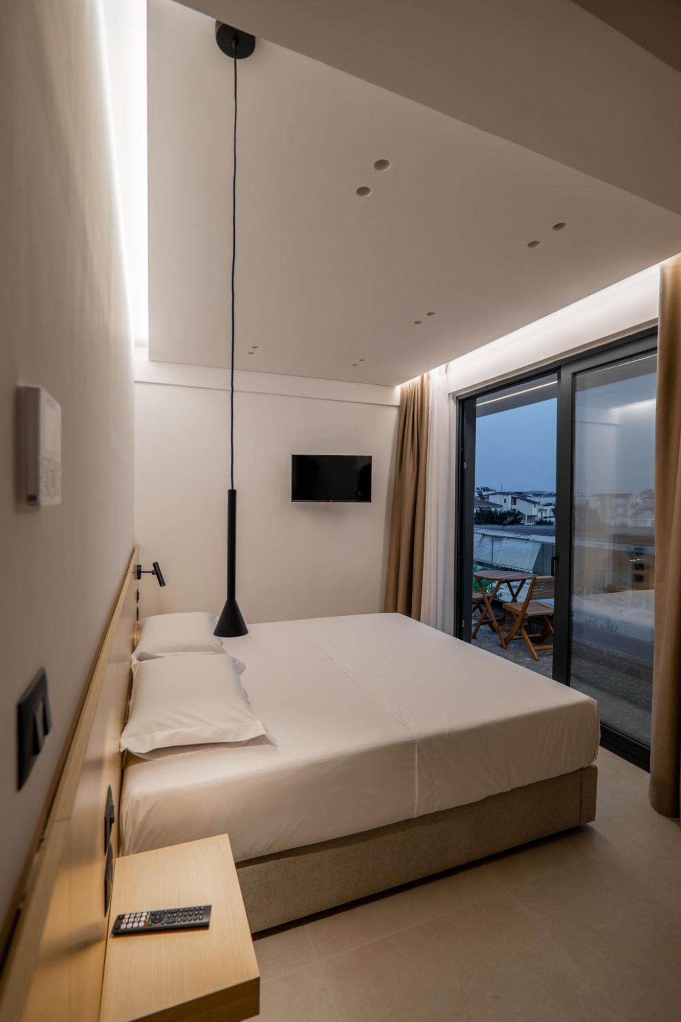 Austin Boutique Hotel Саранда Экстерьер фото