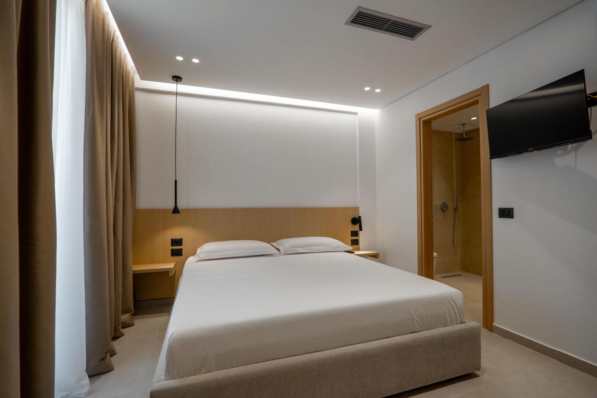 Austin Boutique Hotel Саранда Экстерьер фото